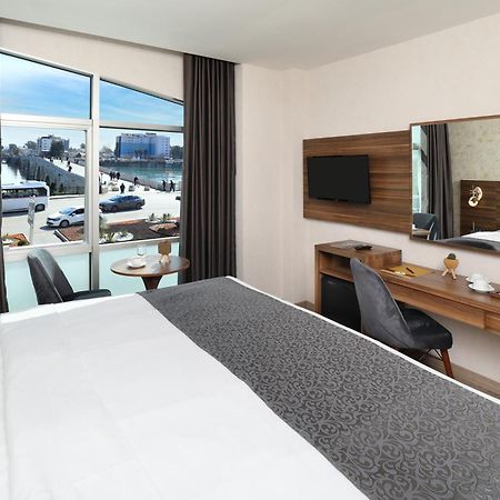 Adana Taskoeprue Hotel ภายนอก รูปภาพ
